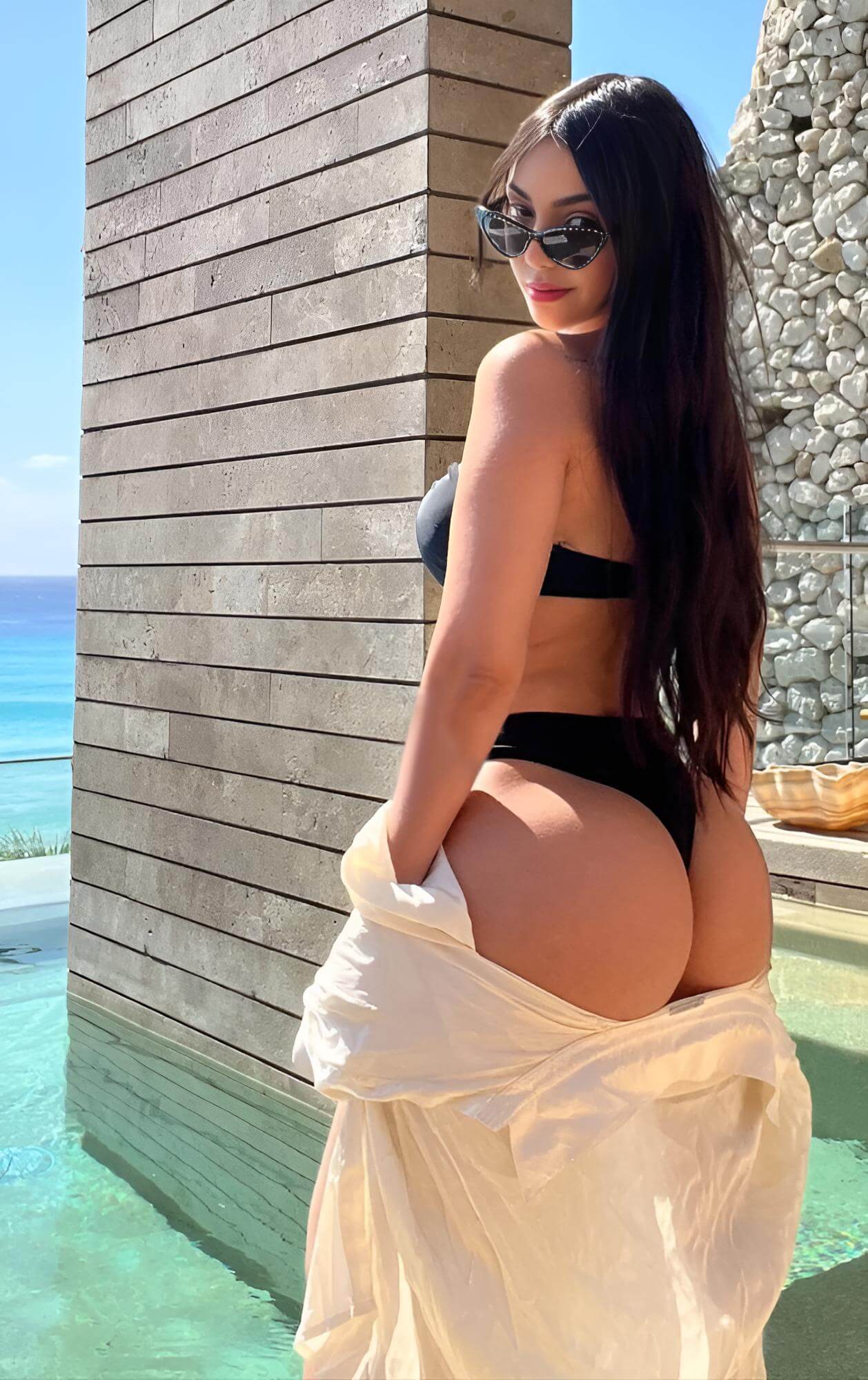 Angeles-Aruba-Heaven-Escorts